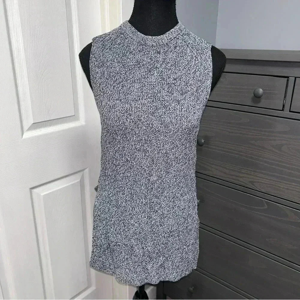 RD  Style Tank